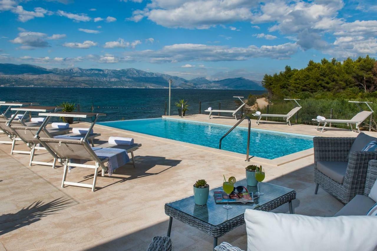 Villa R&B Sutivan Exterior foto